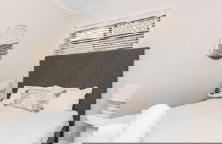 Photo 2 - Wagga CBD Apartments