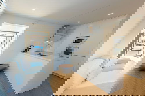 Foto 9 - Stylish Terraced House Near the sea