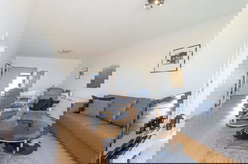 Foto 8 - Nice Apartment With Terrace