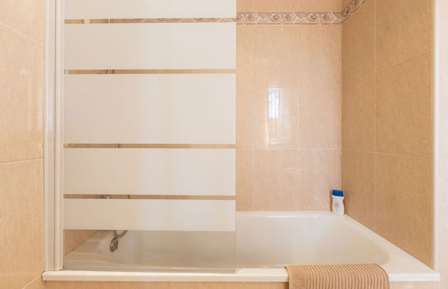 De Ronda in Co n With 1 Bedrooms and 1 Bathrooms - Foto 24
