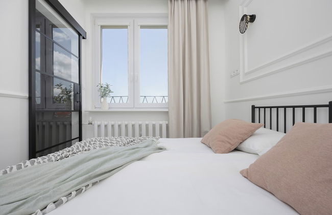 Exceptional Apartment for 4 by Renters - Photo 4