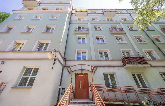 Exceptional Apartment for 4 by Renters - Photo 19