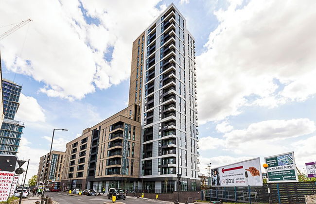 Chic and Sleek Sky-high Apartment - Foto 26