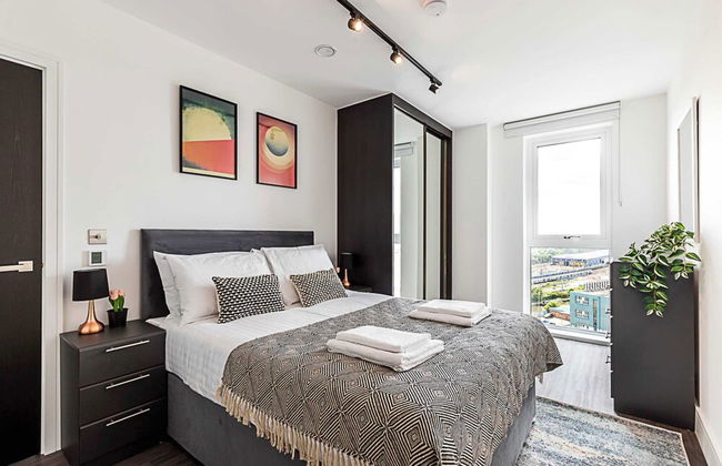 Chic and Sleek Sky-high Apartment - Foto 3