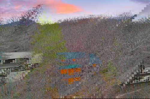 Foto 39 - Twilight Ridge by Avantstay Mountain Mansion, 20min to Pigeon Forge
