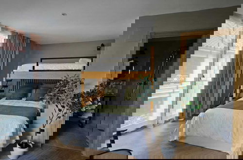 Foto 11 - Zalle Oviedo Suites