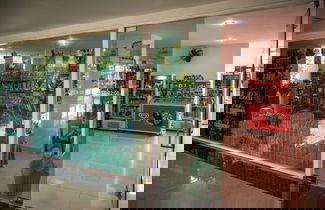 Foto 3 - Amazon Apartments by Apartwell