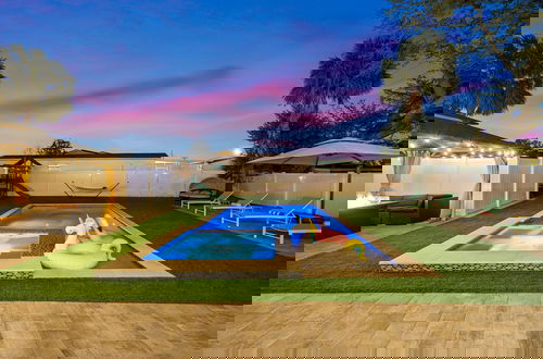 Foto 53 - Luxury Modern Villa w/ Pool, Jacuzzi & Amenities!
