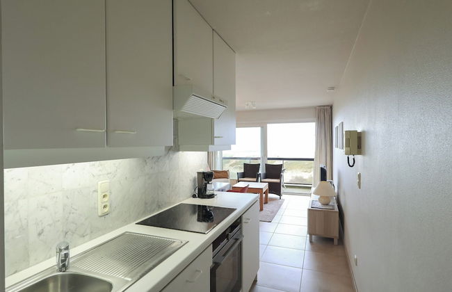 Apartment in Koksijde Near Sandy Beaches - Foto 5