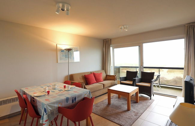 Apartment in Koksijde Near Sandy Beaches - Foto 1