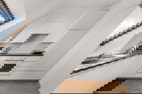 Foto 5 - Beautiful Apartment Near Center