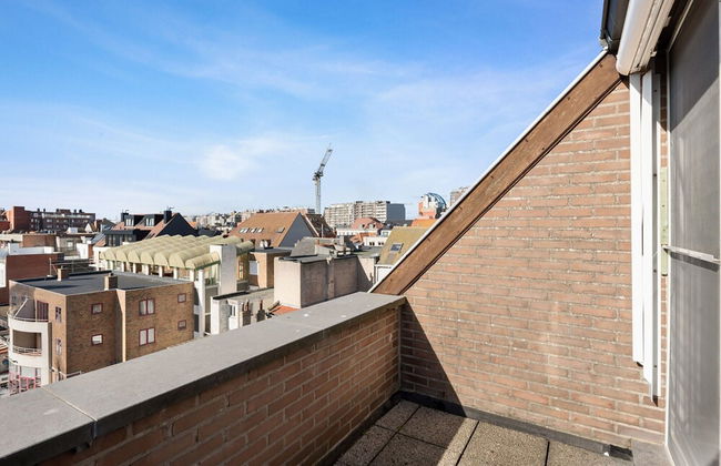 Beautiful Apartment Near Center - Photo 15