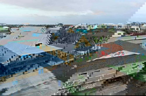 Foto 79 - Moxy's Beach House by Avantstay Pool + Views