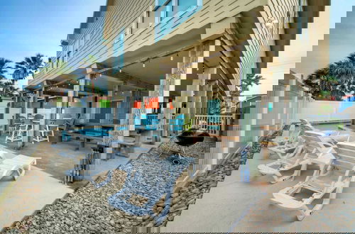 Foto 26 - Moxy's Beach House by Avantstay Pool + Views