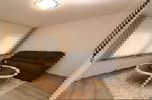 Photo 1 - Cosy Apartment in Essen With Balcony