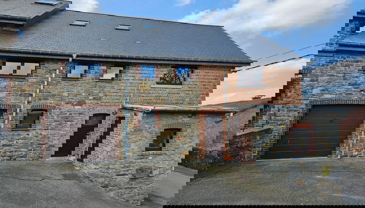 Foto 1 - Well-equipped Holiday Home With Terrace