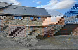 Foto 1 - Well-equipped Holiday Home With Terrace