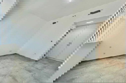 Foto 2 - City View Apartment in Palette Tower in Tourist Club Area