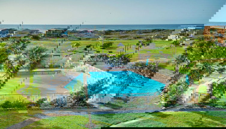 Foto 1 - Oceanfront Condo w/ Private Balcony Pool + Tennis Bubbly Blew by Avantstay