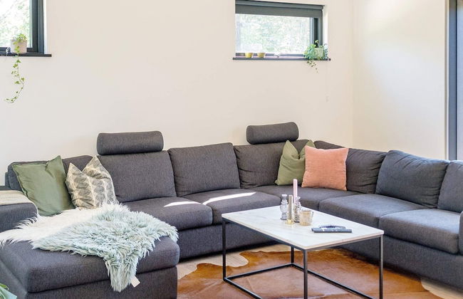 8 Person Holiday Home in Logstor - Foto 10