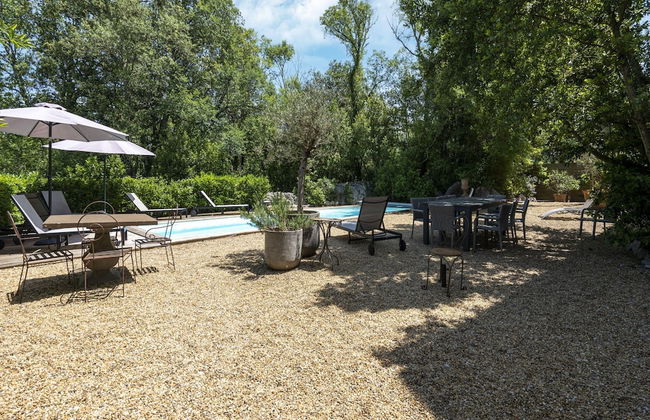 Beautiful Holiday Home With Private Pool - Photo 28