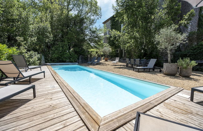 Beautiful Holiday Home With Private Pool - Photo 1