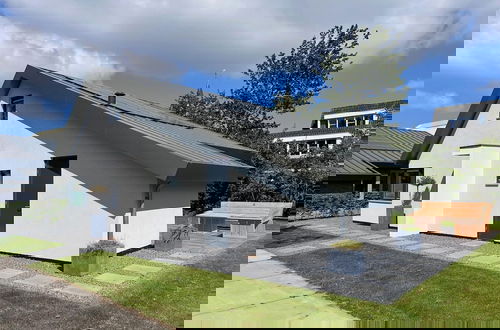 Foto 26 - Eco-friendly Villa With Terrace and Garden