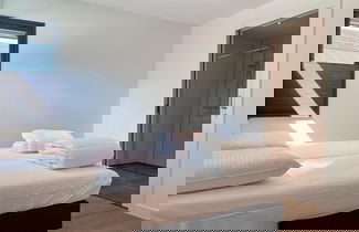 Foto 2 - Eco-friendly Villa With Terrace and Garden