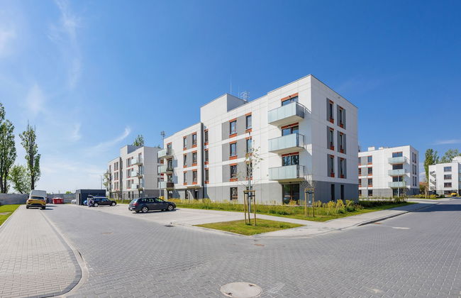 Apartment With Garden by Renters - Photo 22