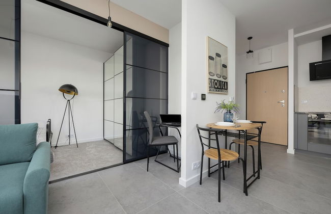 Apartment With Garden by Renters - Photo 13
