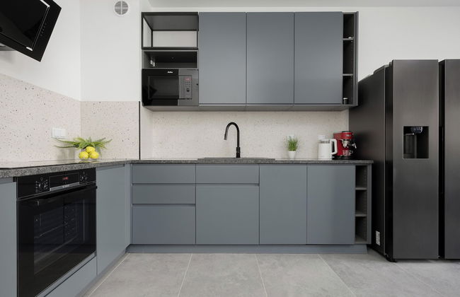 Apartment With Garden by Renters - Photo 7