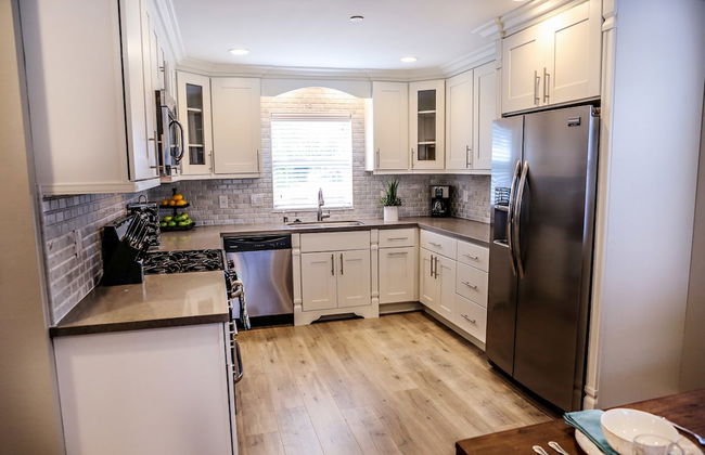 Adorable 3 Bedroom 2 Bath Home - Foto 8