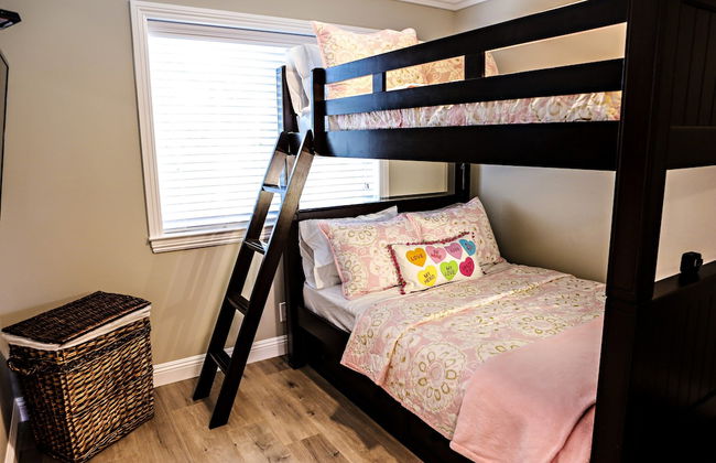 Adorable 3 Bedroom 2 Bath Home - Foto 7