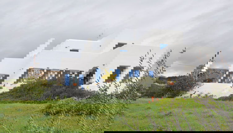 Foto 1 - The White Village House