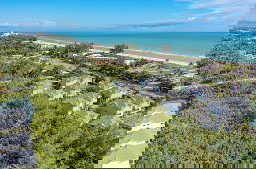 Foto 5 - Longboat Key Cedars Beach House-pet Friendly-2 Minute To The Beach