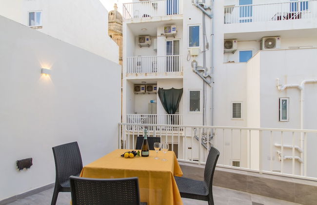 Central 1bdr Apt 50 mts by the Sea Gzira - Foto 13