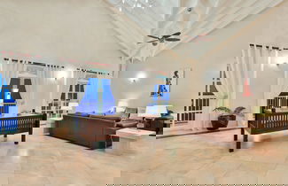 Foto 2 - Cayman Villa - Contemporary 3 bedroom Villa with Stunning Ocean Views 3 Villa by RedAwning