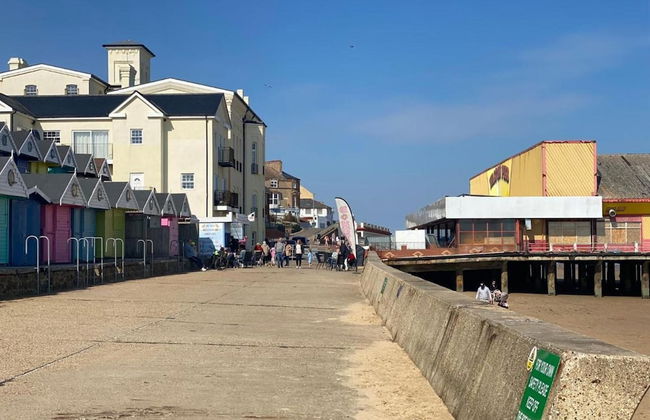 Beautiful 1-bed Apartment in Walton on the Naze - Foto 2