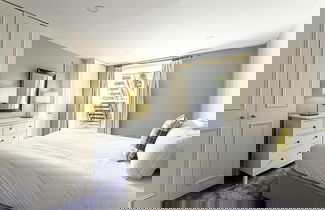 Photo 1 - Idyllic Islington Flat