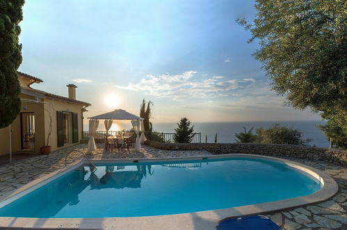 Photo 8 - Villa Vista Splendida -agios Nikitas Nature Villas