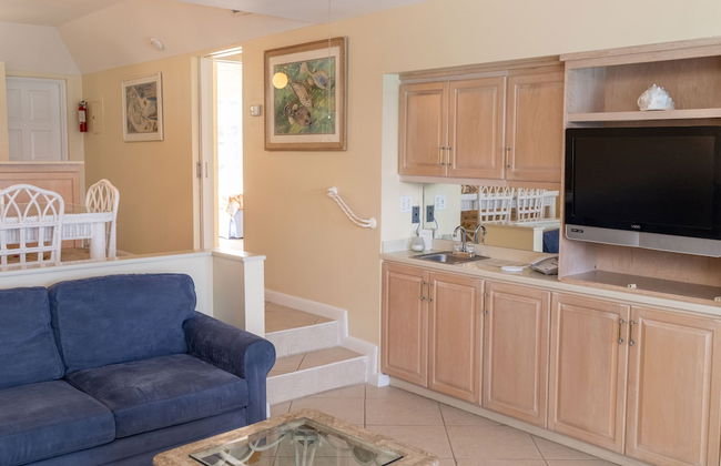 Deluxe Sea View Villas at Paradise Island Beach Club Resort - Foto 17