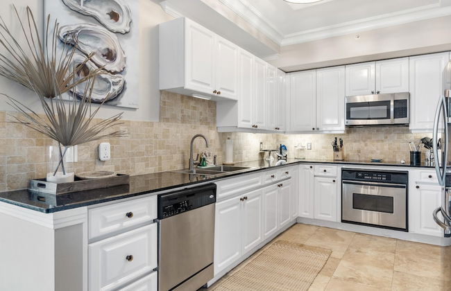 Beach Colony East 16b-penthouse - Photo 12