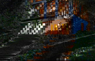 Foto 1 - The Weir House