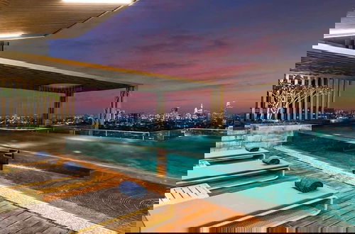 Foto 59 - Bluesky Zenity Luxury Vacation