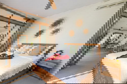 Foto 3 - Beautiful Boho-chic 4br Tropical Villa in Pererenan Canggu