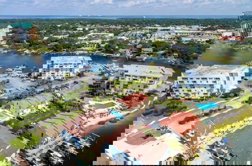 Foto 48 - Dolphin Point 202a 2 Bedroom Condo by RedAwning