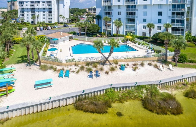 Dolphin Point 202a 2 Bedroom Condo by RedAwning - Foto 21