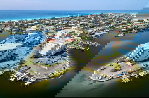 Foto 49 - Dolphin Point 104b 2 Bedroom Condo by RedAwning