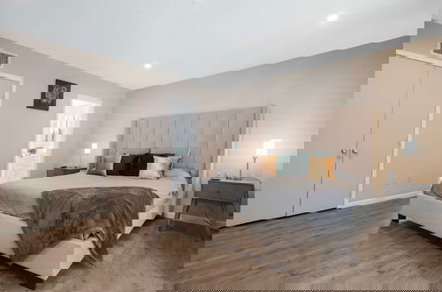 Photo 4 - Colven by Avantstay Pool + Spa Near Golf Course