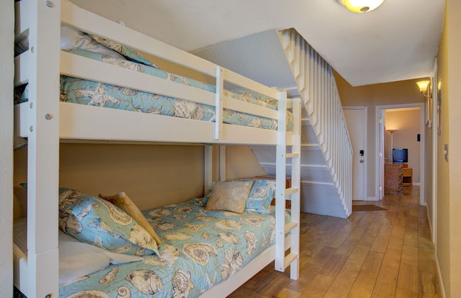 Surf Condos - Photo 4